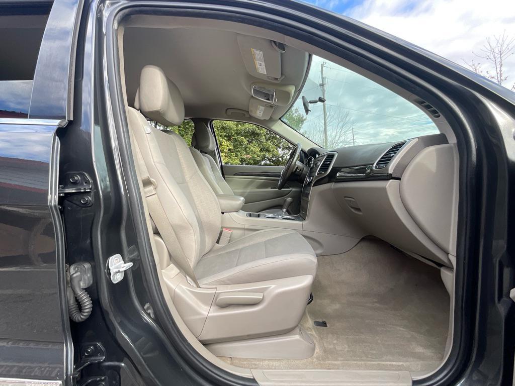 used 2011 Jeep Grand Cherokee car, priced at $3,985