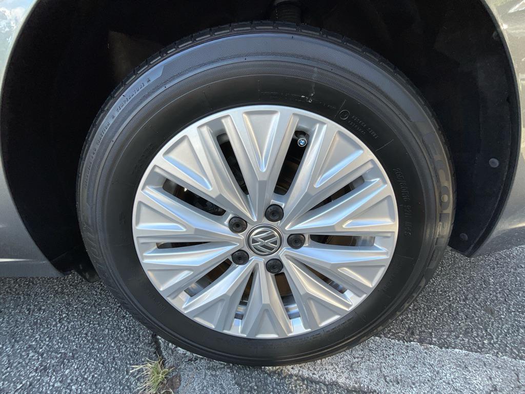 used 2019 Volkswagen Jetta car, priced at $15,485