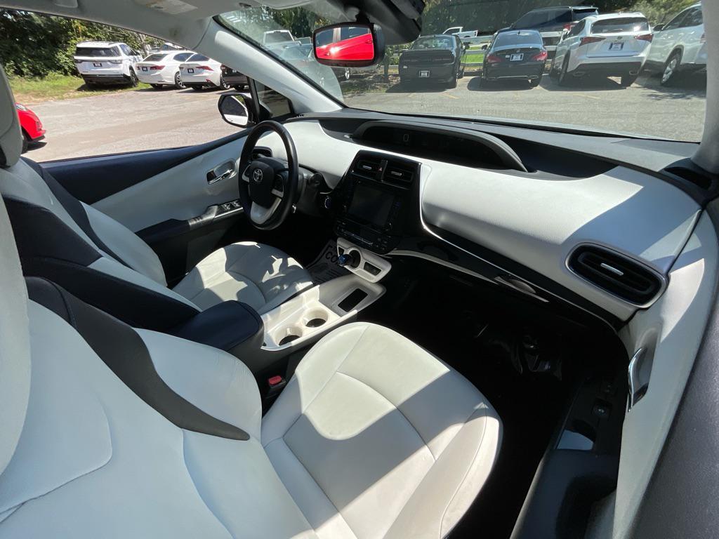 used 2017 Toyota Prius car