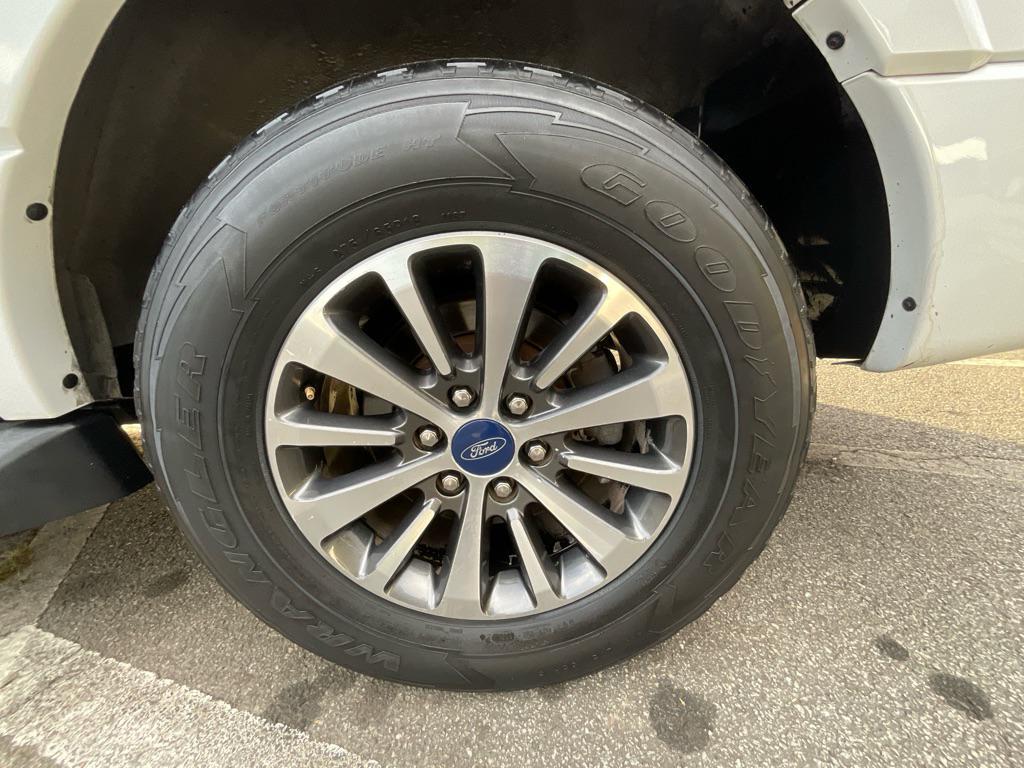 used 2015 Ford Expedition car, priced at $10,985