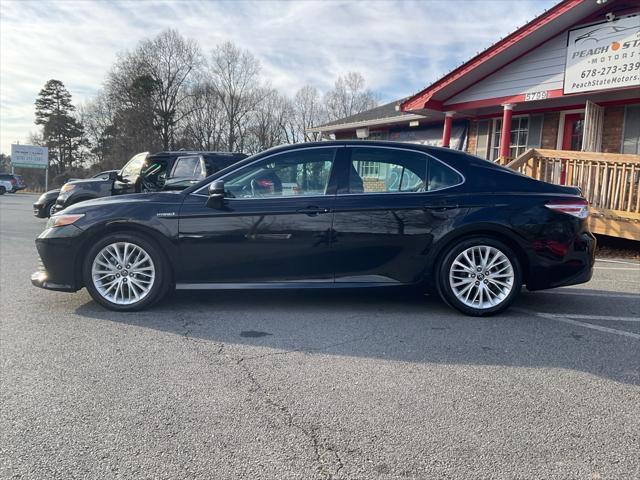 used 2018 Toyota Camry Hybrid car, priced at $17,485