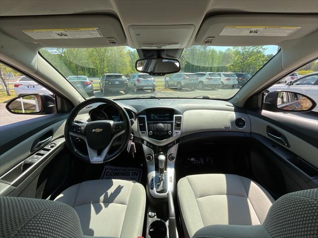 used 2014 Chevrolet Cruze car, priced at $4,985