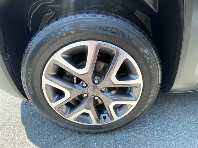 used 2018 Jeep Renegade car, priced at $11,685