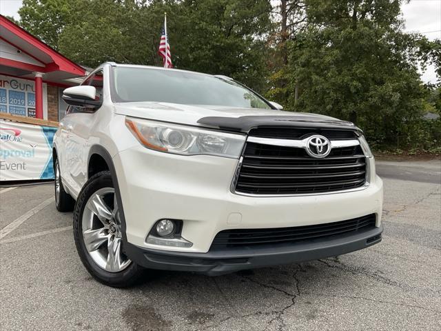 used 2016 Toyota Highlander car, priced at $17,985