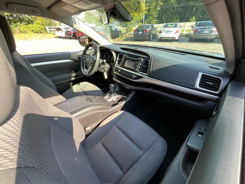 used 2019 Toyota Highlander car, priced at $20,485