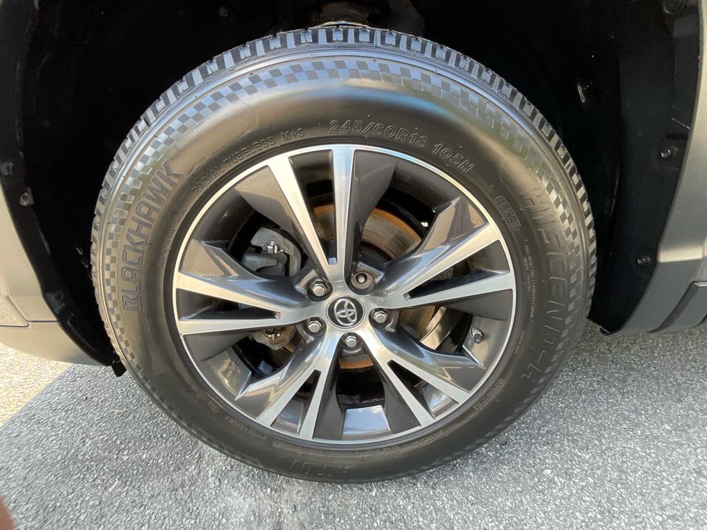 used 2019 Toyota Highlander car, priced at $20,485