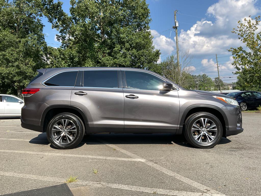 used 2019 Toyota Highlander car, priced at $20,485