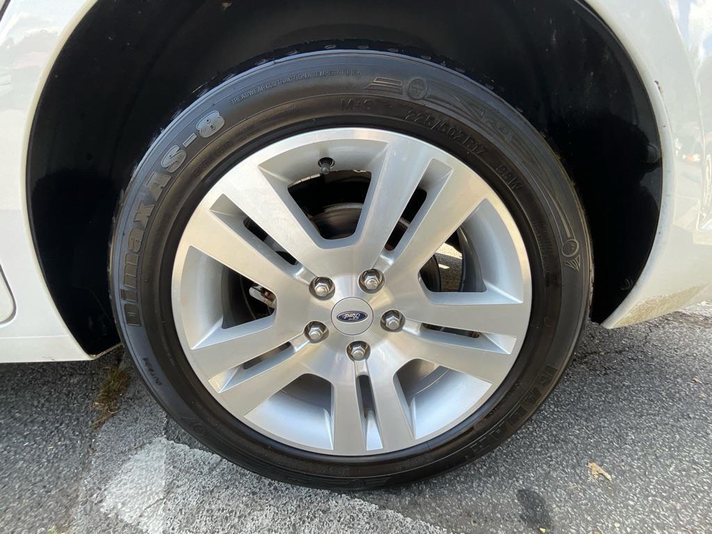 used 2006 Ford Fusion car, priced at $6,985
