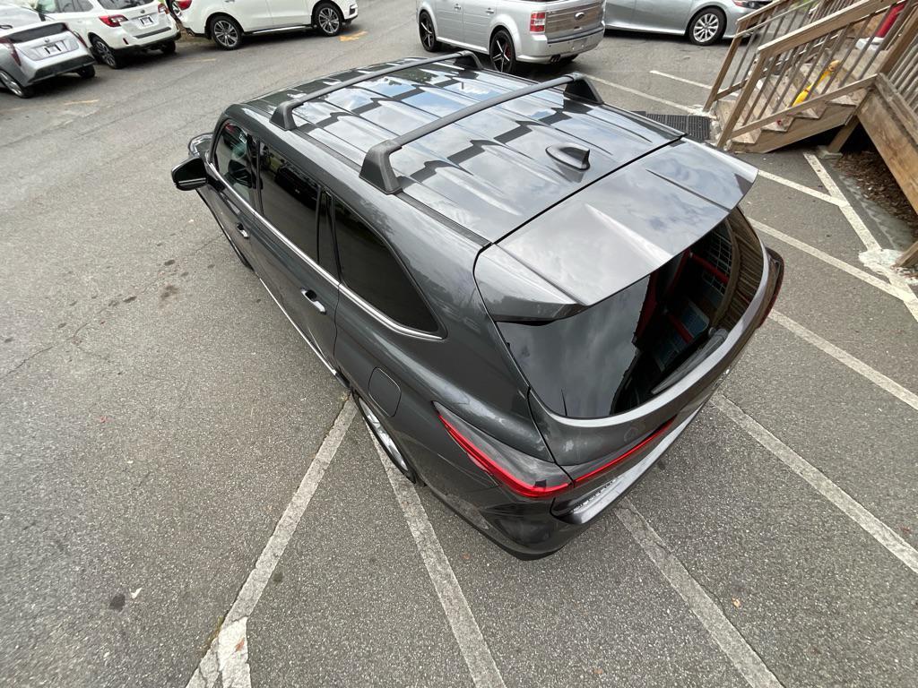 used 2020 Toyota Highlander car, priced at $17,985