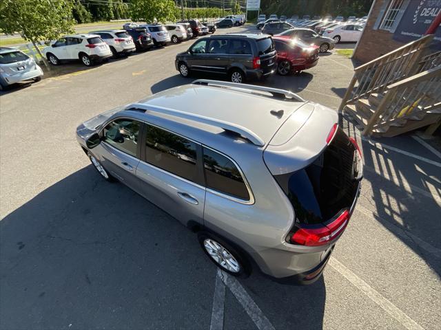 used 2015 Jeep Cherokee car, priced at $9,985