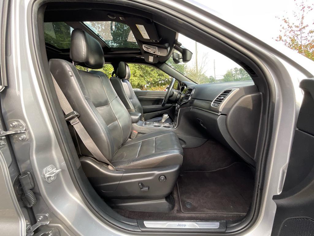 used 2019 Jeep Grand Cherokee car, priced at $15,485