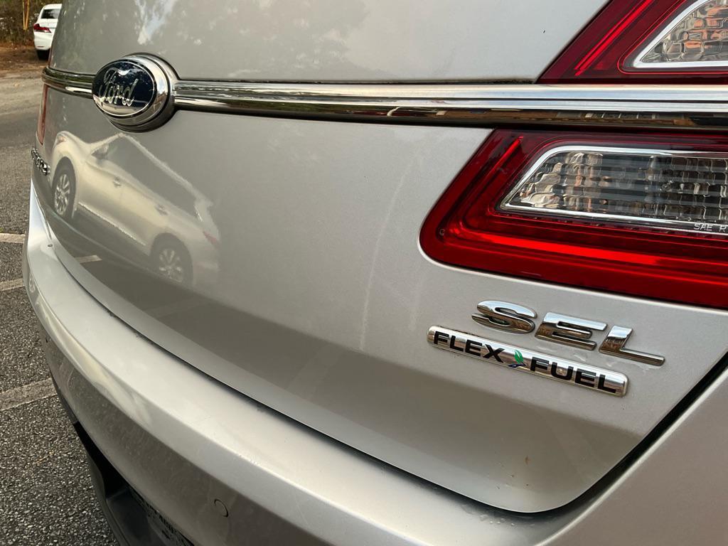 used 2013 Ford Taurus car, priced at $6,985