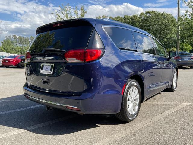 used 2019 Chrysler Pacifica car, priced at $12,485