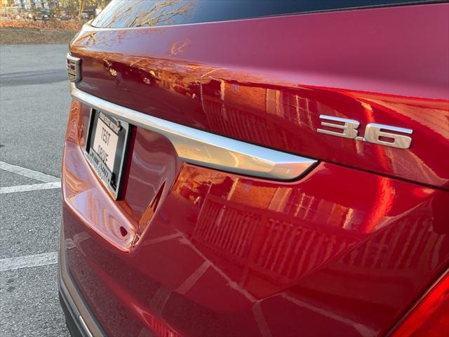 used 2019 Cadillac XT5 car, priced at $15,485