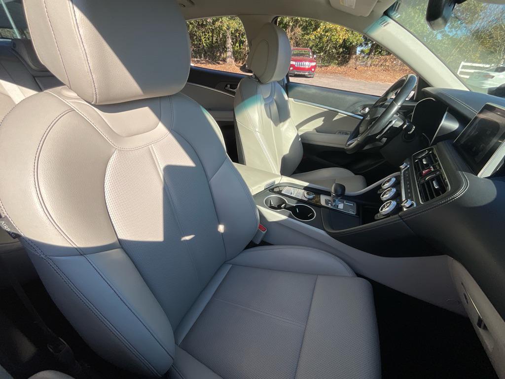 used 2019 Genesis G70 car, priced at $17,485
