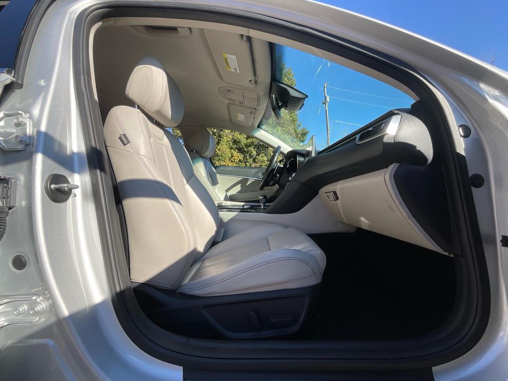 used 2019 Genesis G70 car, priced at $17,485