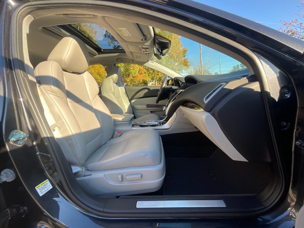 used 2015 Acura TLX car