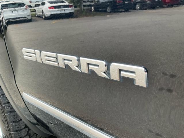 used 2018 GMC Sierra 1500 car, priced at $27,985