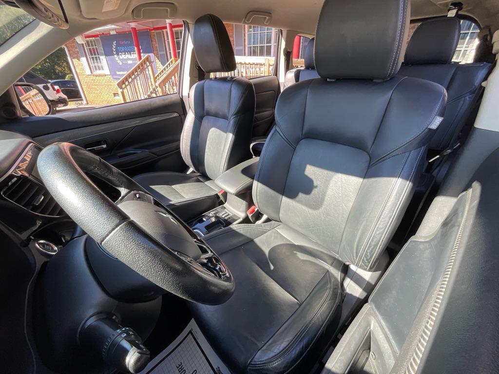 used 2020 Mitsubishi Outlander car, priced at $11,985