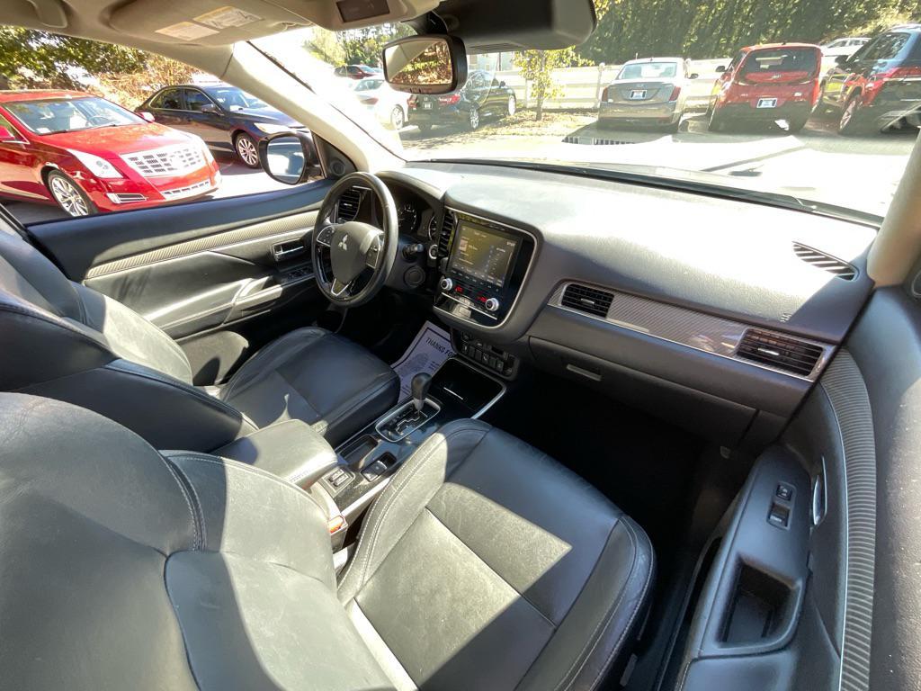 used 2020 Mitsubishi Outlander car, priced at $11,985