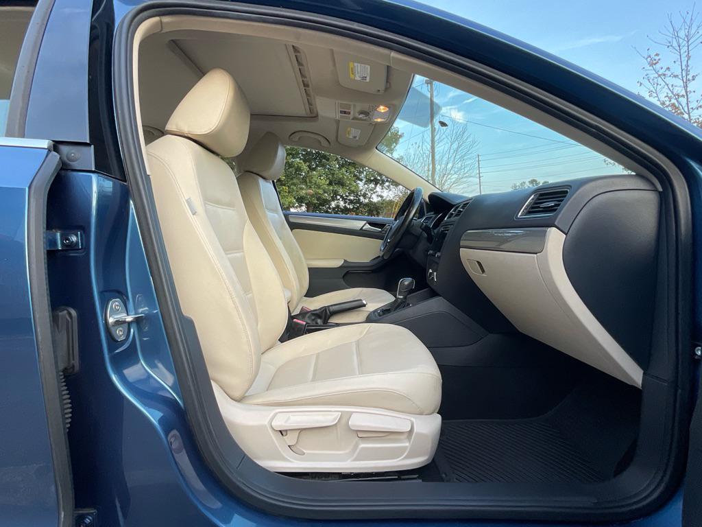 used 2017 Volkswagen Jetta car, priced at $10,985