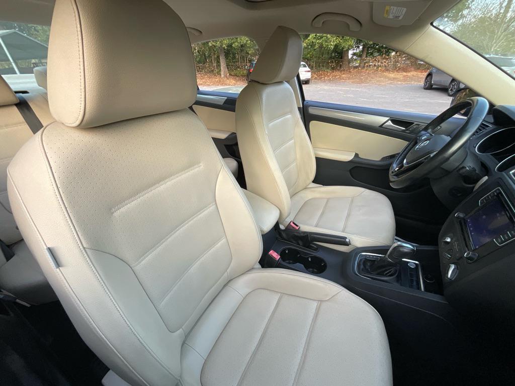 used 2017 Volkswagen Jetta car, priced at $10,985