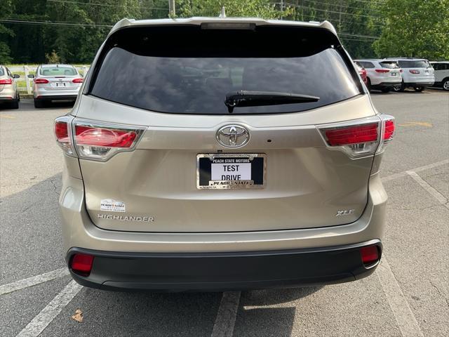 used 2014 Toyota Highlander car, priced at $15,485