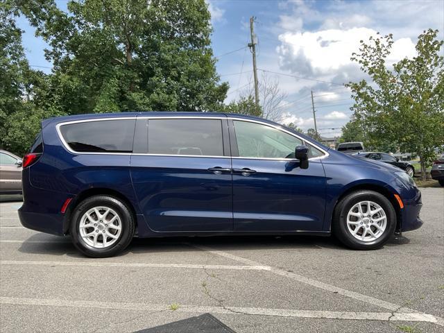 used 2018 Chrysler Pacifica car, priced at $11,985