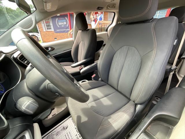 used 2018 Chrysler Pacifica car, priced at $11,985