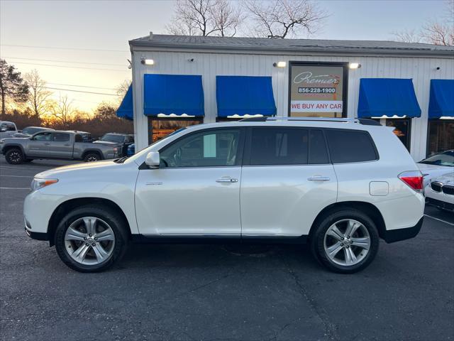 used 2013 Toyota Highlander car, priced at $14,995