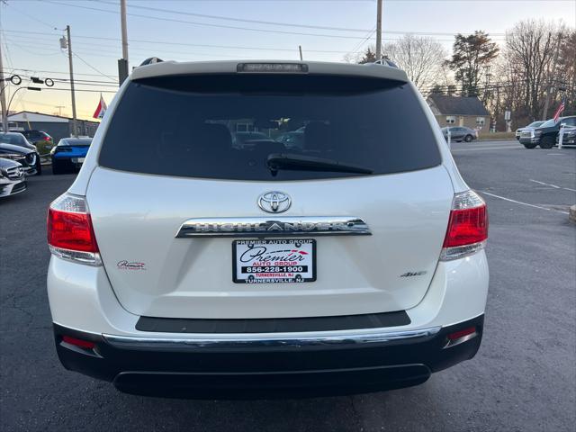 used 2013 Toyota Highlander car, priced at $14,995