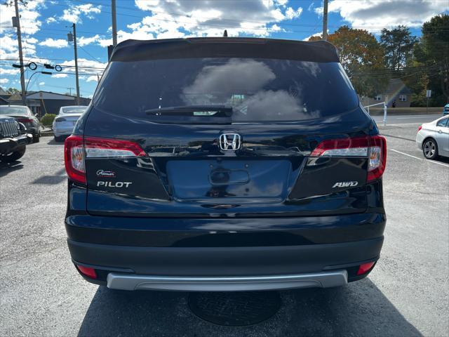 used 2022 Honda Pilot car, priced at $29,955