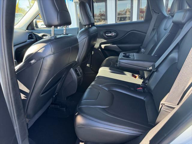 used 2020 Jeep Cherokee car, priced at $17,995