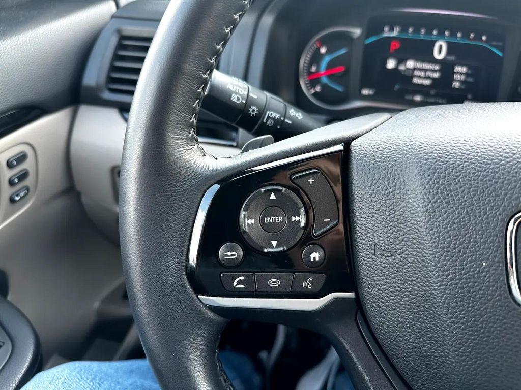 used 2019 Honda Pilot car, priced at $27,995