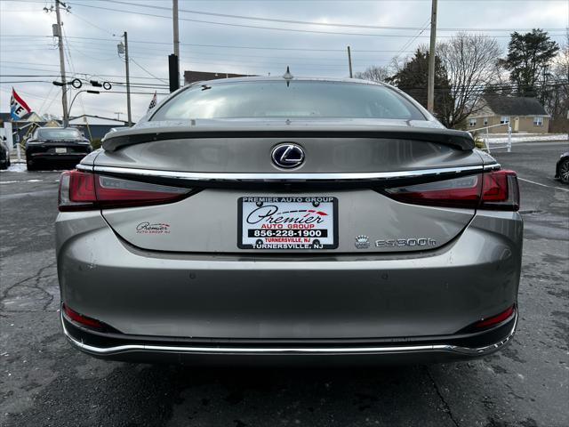 used 2021 Lexus ES 300h car, priced at $29,995