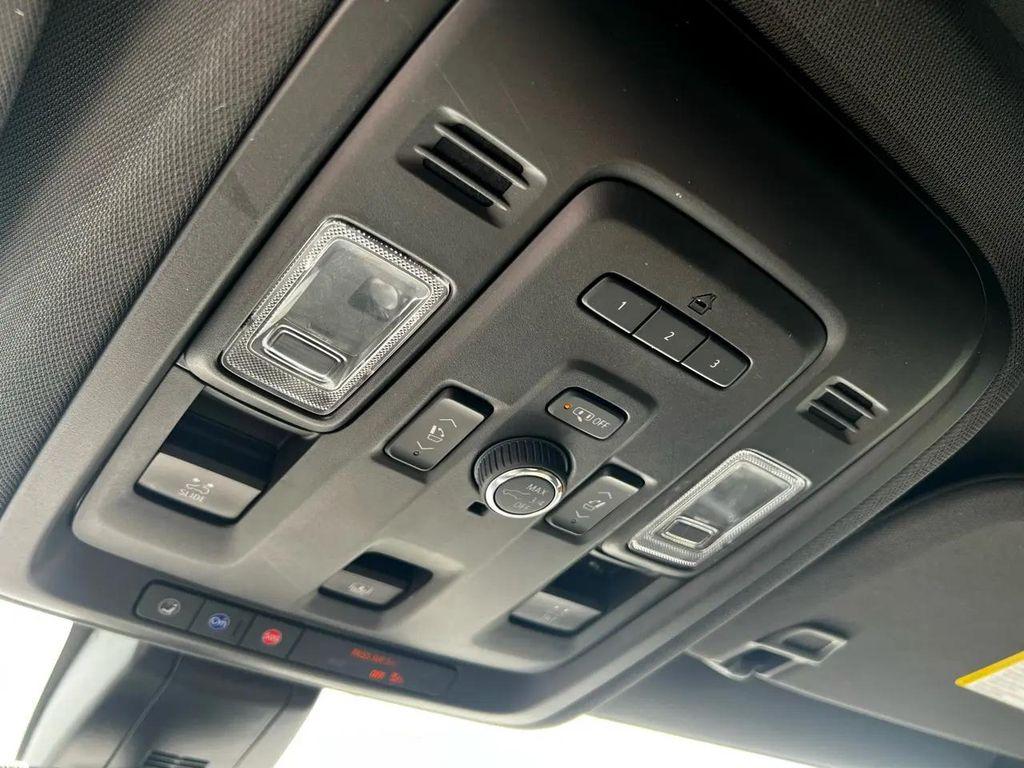 used 2022 GMC Yukon XL car, priced at $47,995