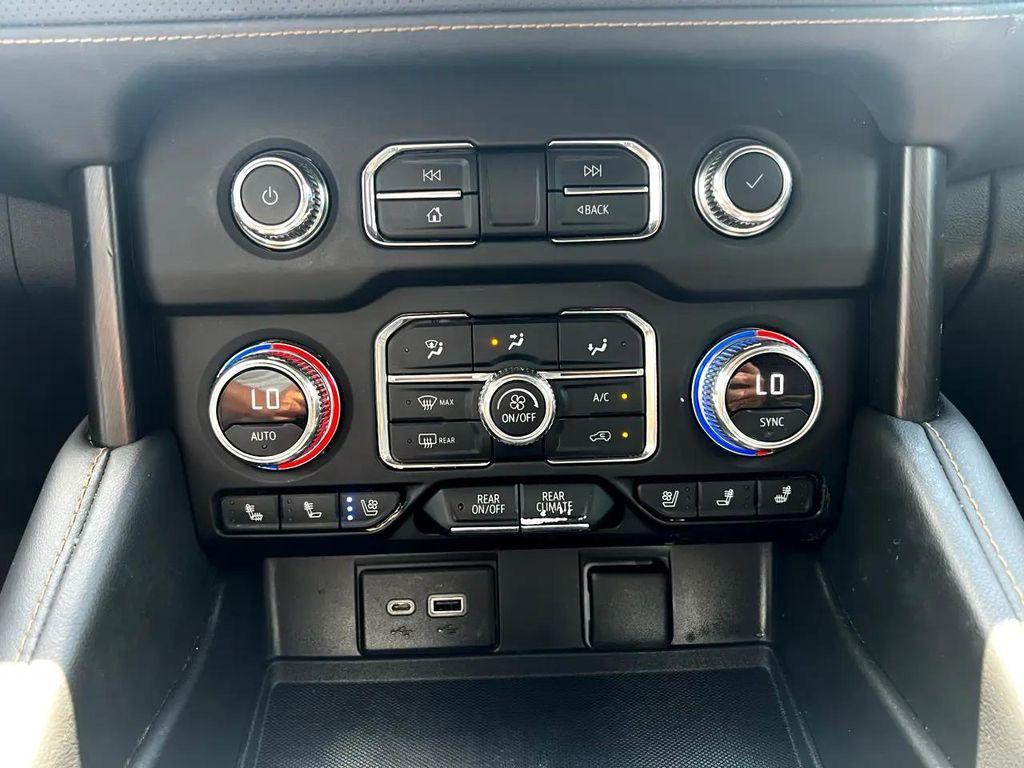 used 2022 GMC Yukon XL car, priced at $47,995