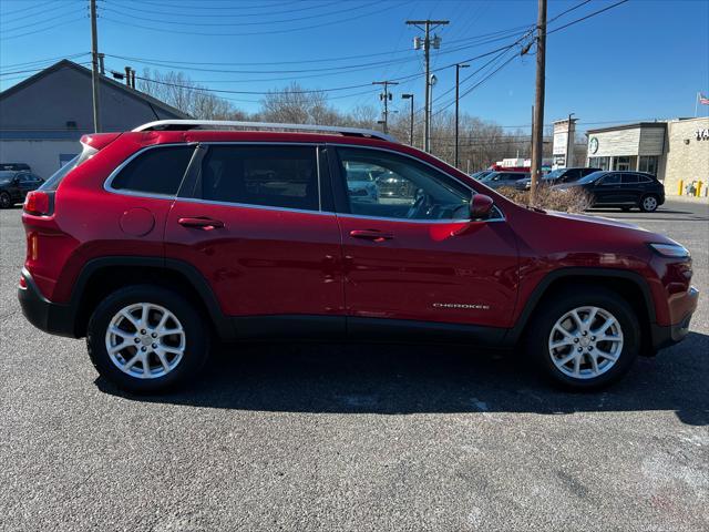 used 2015 Jeep Cherokee car, priced at $8,495