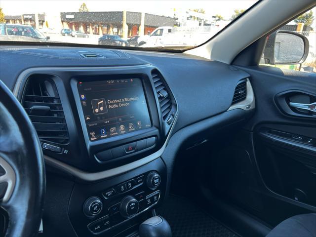 used 2015 Jeep Cherokee car, priced at $8,495