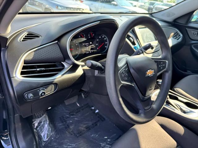 used 2018 Chevrolet Malibu car, priced at $10,995