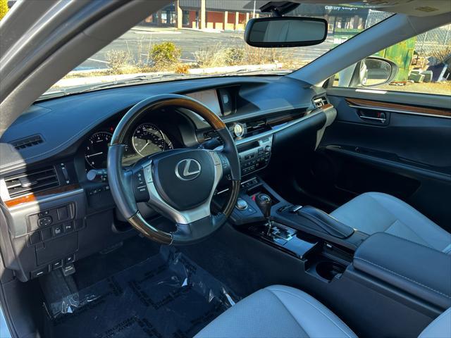 used 2013 Lexus ES 350 car, priced at $17,595