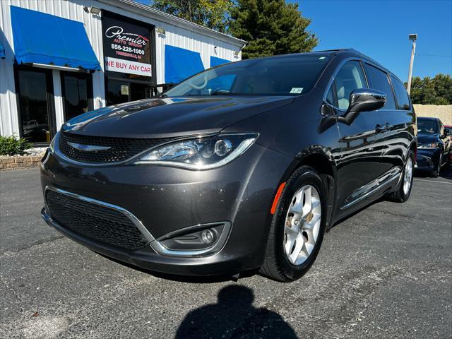 used 2020 Chrysler Pacifica car, priced at $19,995