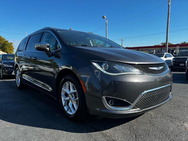 used 2020 Chrysler Pacifica car, priced at $19,995