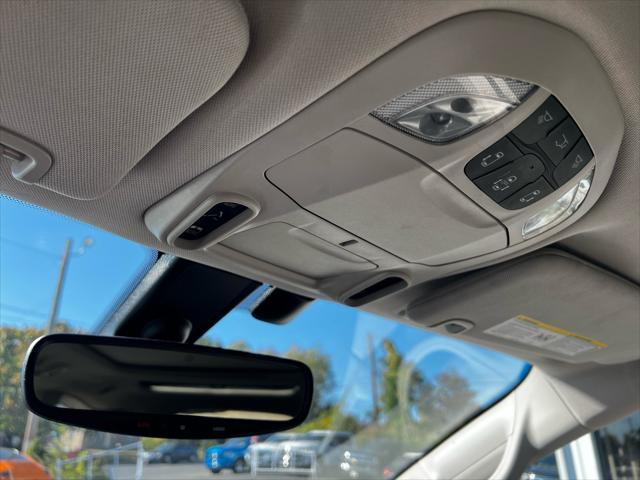 used 2020 Chrysler Pacifica car, priced at $19,995