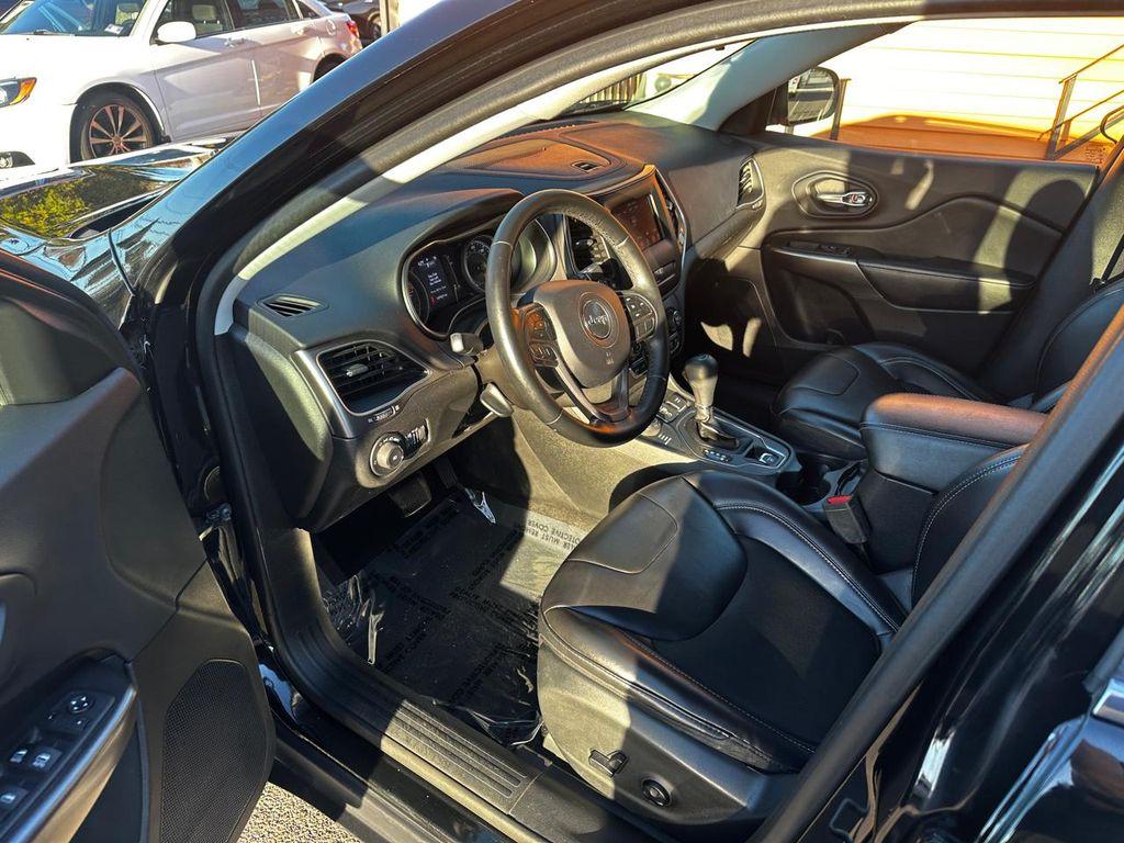 used 2019 Jeep Cherokee car, priced at $11,995