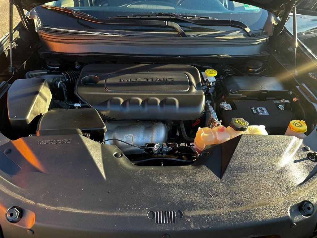 used 2019 Jeep Cherokee car, priced at $11,995