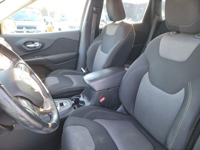 used 2014 Jeep Cherokee car, priced at $8,995