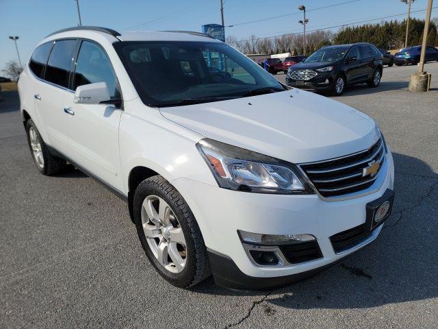 used 2016 Chevrolet Traverse car, priced at $9,900