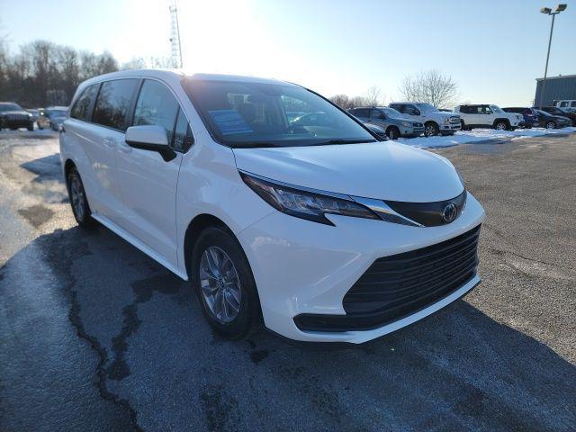 used 2022 Toyota Sienna car, priced at $33,995