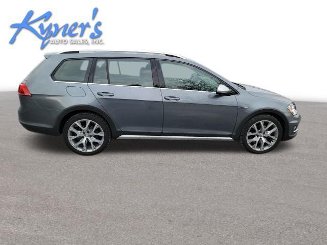 used 2017 Volkswagen Golf Alltrack car, priced at $15,995